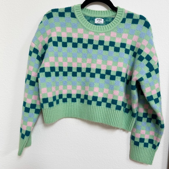 COTTON ON green pink blue checkered boxy cropped sweater - sz S - cozy, crewneck - Picture 7 of 10